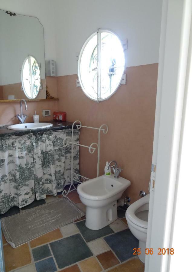 Bed & Blu Apartment Савона Екстериор снимка